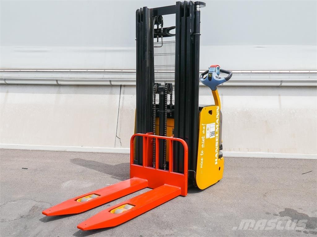 Hyster S 1.4-40 Rankiniai vėžimėliai