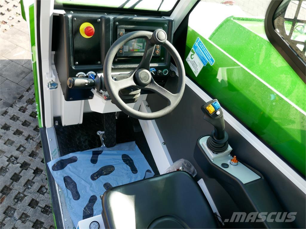 JMG MC 110 Teleskopiniai krautuvai