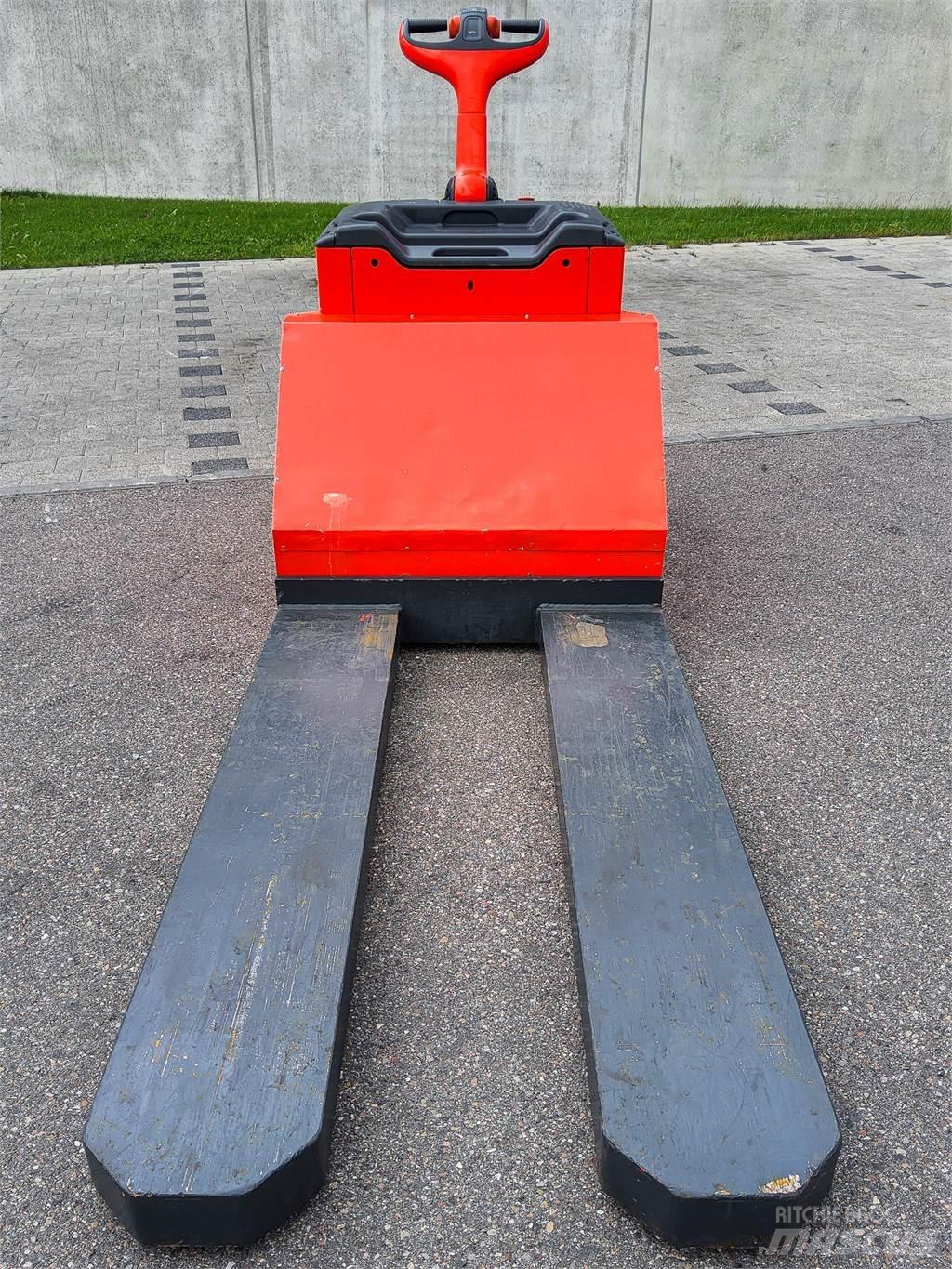 Linde T 30 Rankiniai vėžimėliai