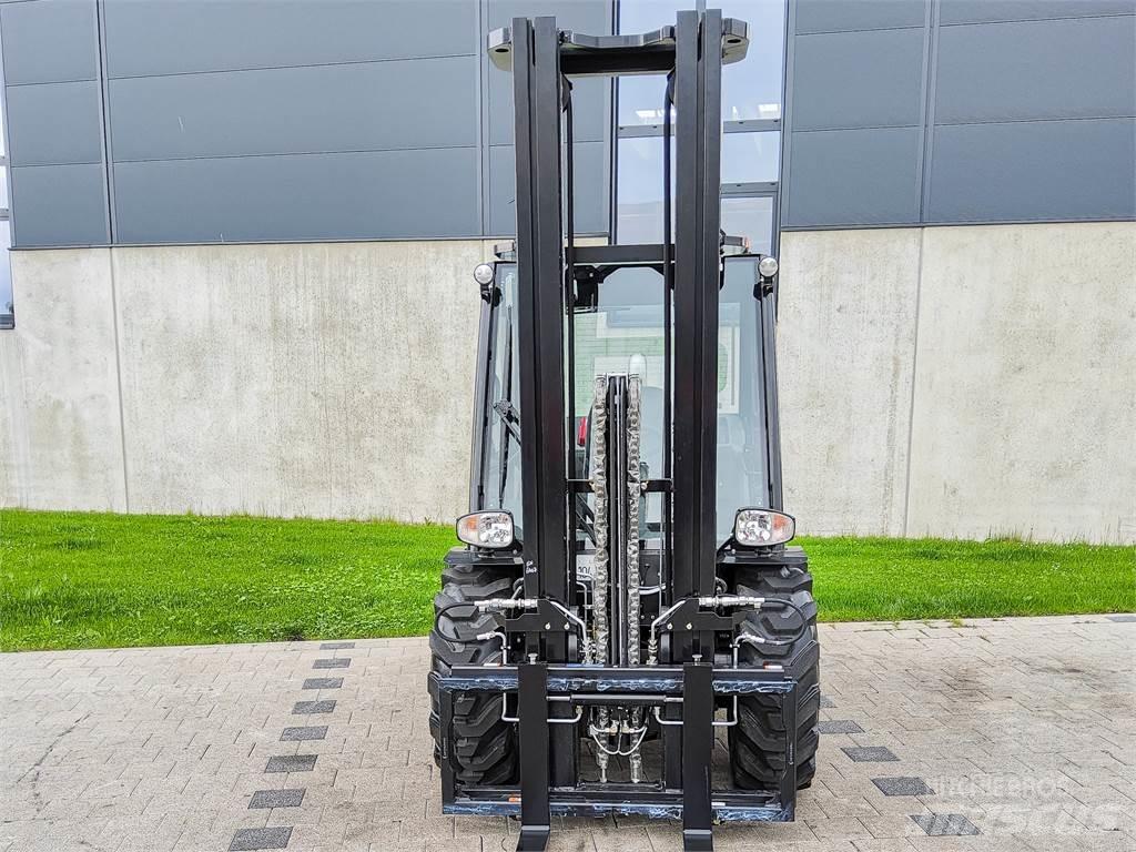 Manitou MC 30-4 Visureigiai krautuvai