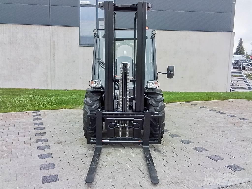 Manitou MC 30-4 Visureigiai krautuvai