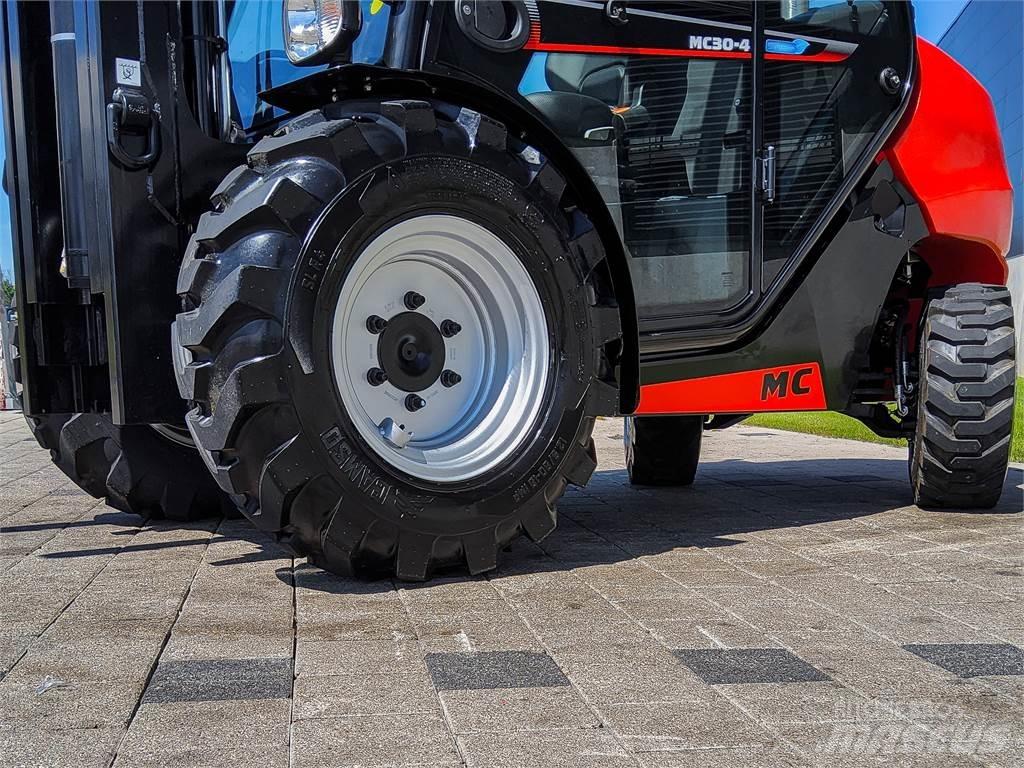 Manitou MC 30-4 Visureigiai krautuvai