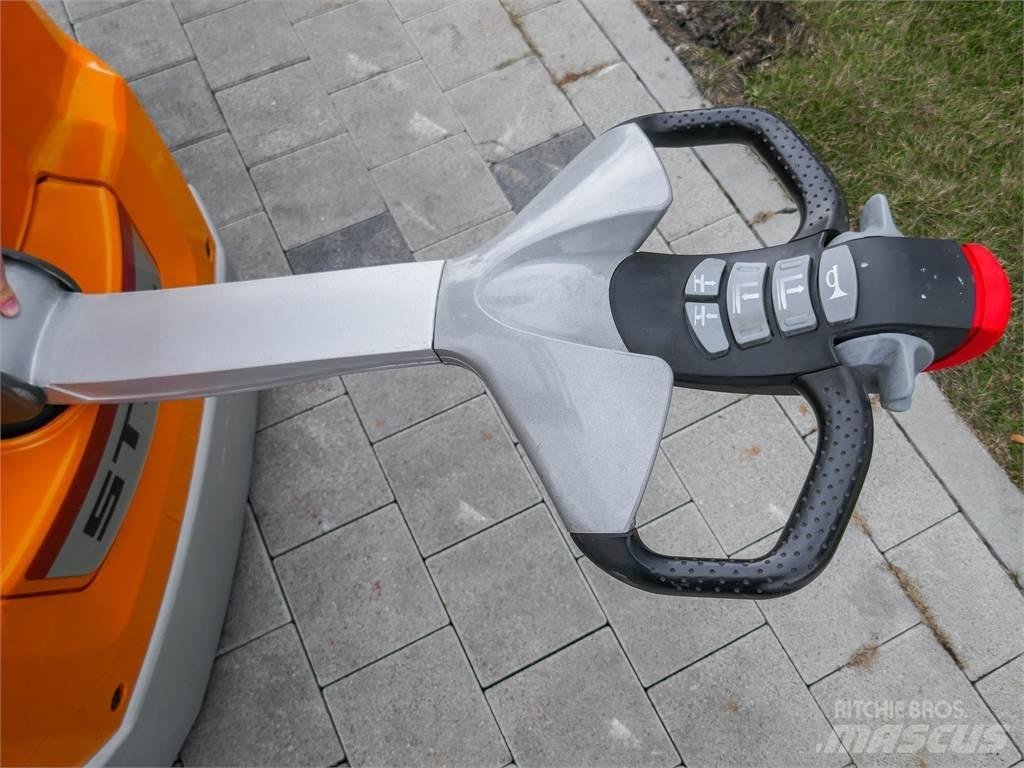 Still EXV 20i Rankiniai vėžimėliai