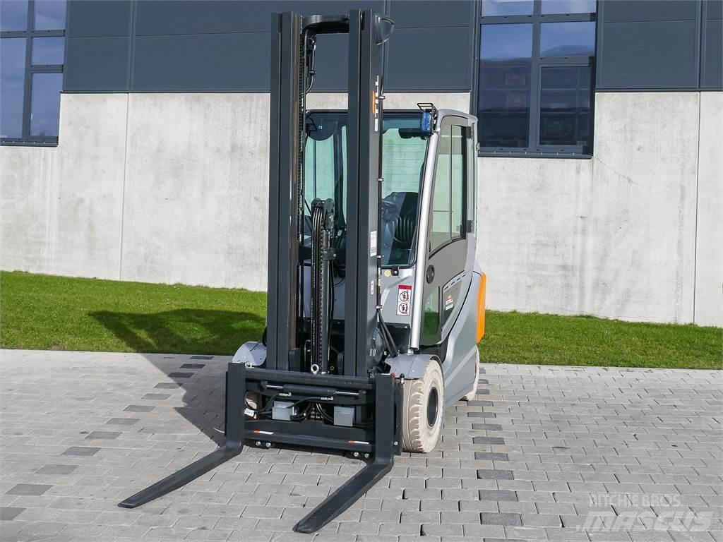 Still RX 60-25 Elektriniai šakiniai krautuvai