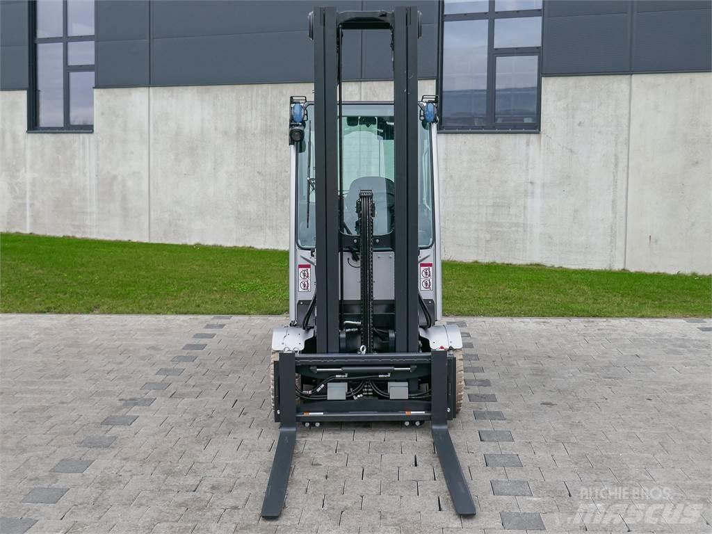 Still RX 60-25 Elektriniai šakiniai krautuvai