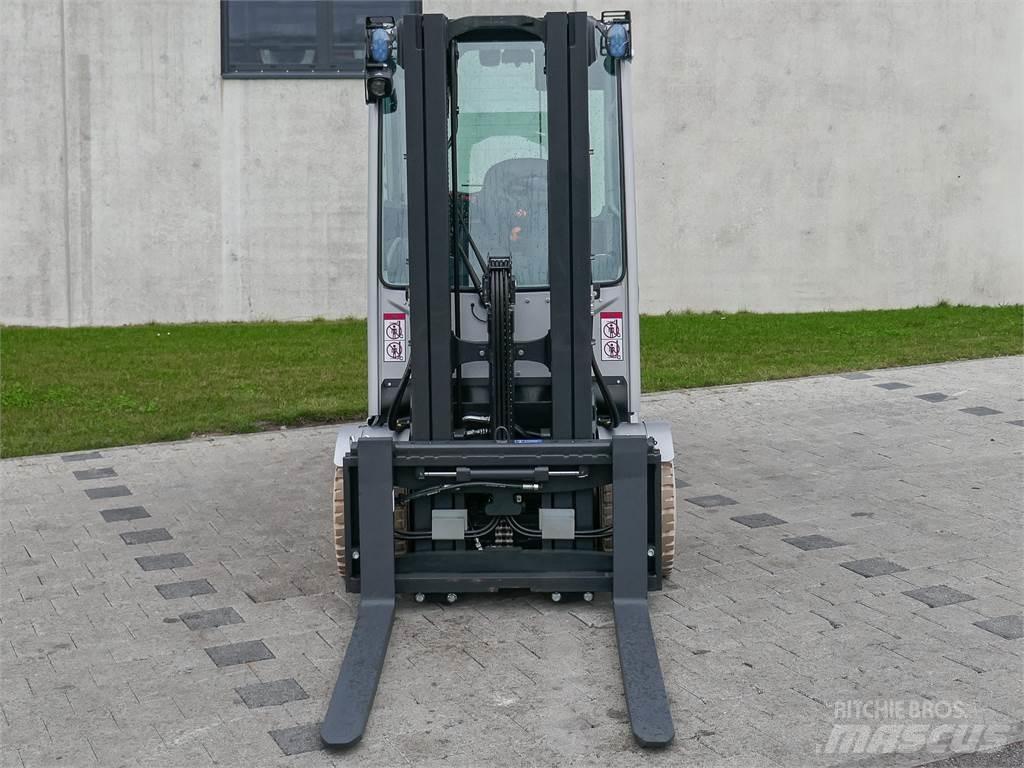 Still RX 60-35 L Elektriniai šakiniai krautuvai