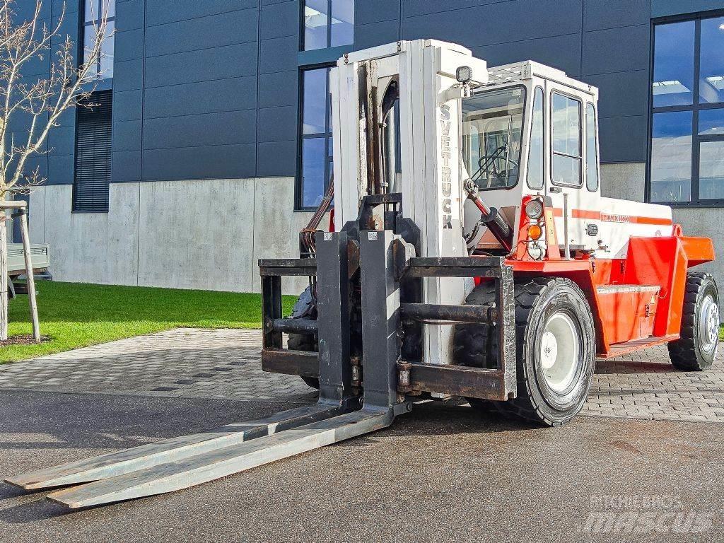 Svetruck 16120 Dyzeliniai krautuvai