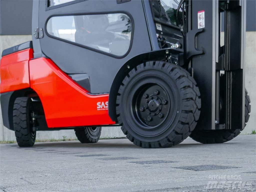 Toyota 52-8FDJF35 Dyzeliniai krautuvai