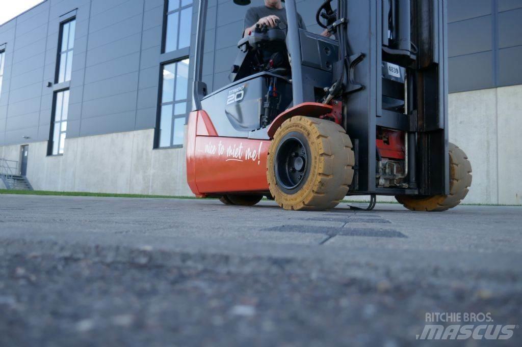 Toyota 8FBE20T Elektriniai šakiniai krautuvai