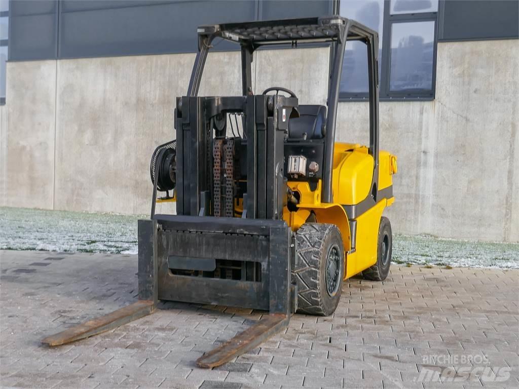 Yale GDP 40VX6 V2471 Dyzeliniai krautuvai