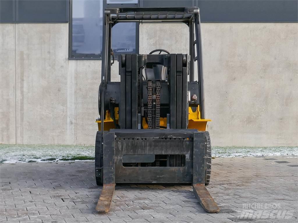 Yale GDP 40VX6 V2471 Dyzeliniai krautuvai