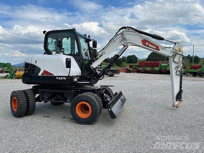Bobcat E57W Ratiniai ekskavatoriai