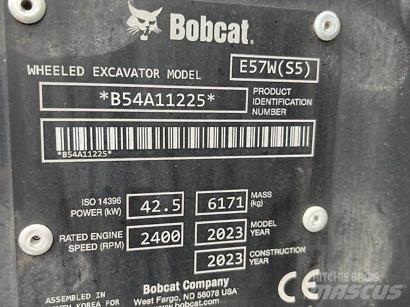 Bobcat E57W Ratiniai ekskavatoriai