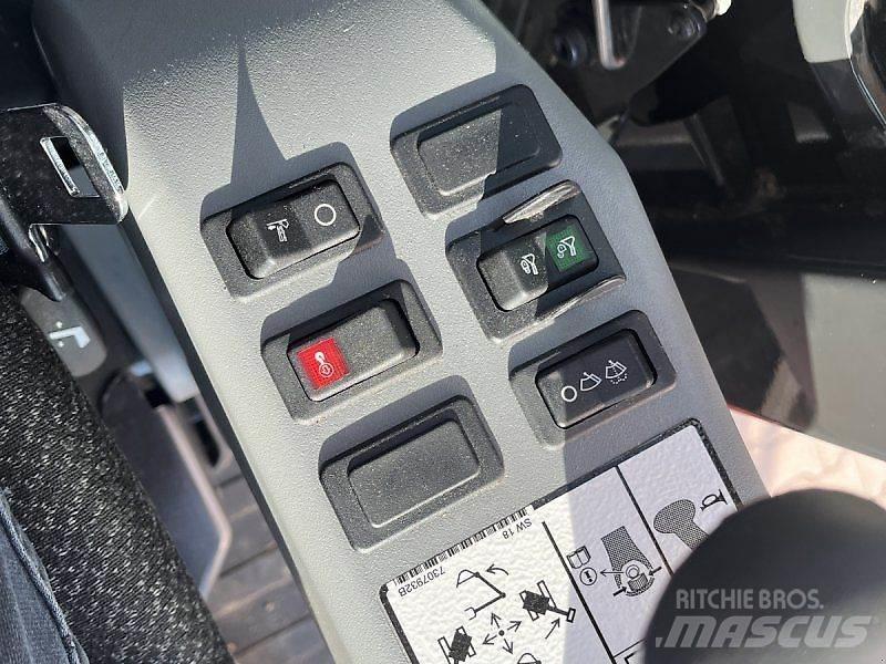 Bobcat E88 Statyba - Kita