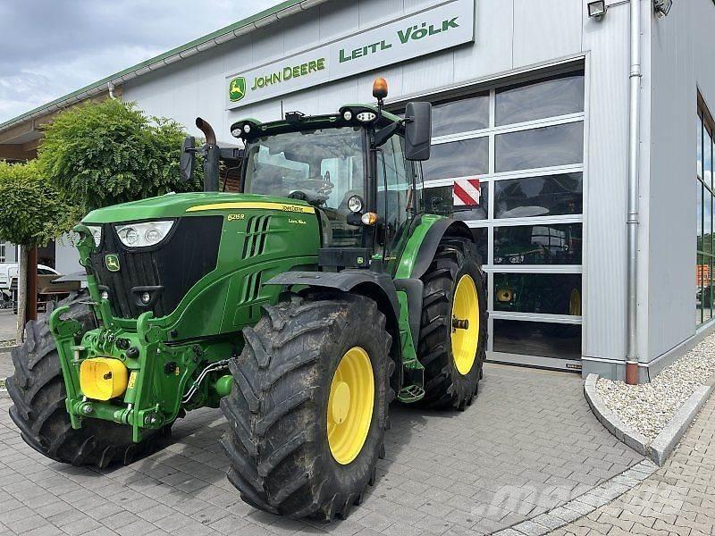 John Deere 6250R Traktoriai