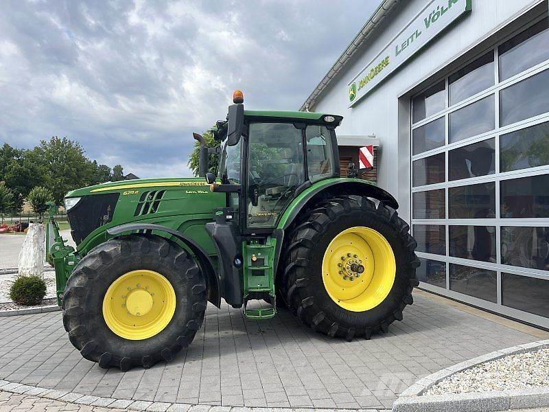 John Deere 6250R Traktoriai