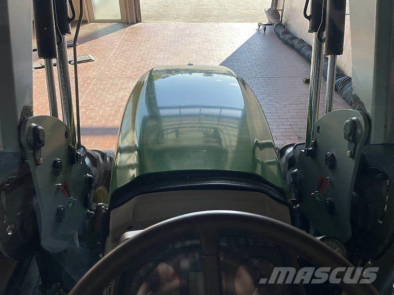 John Deere 6320 Traktoriai