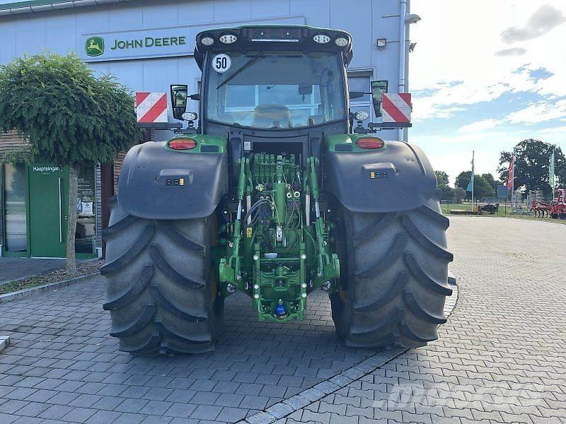 John Deere 6R250 Traktoriai
