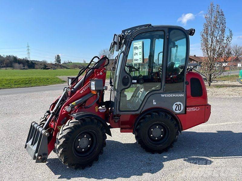 Weidemann 1250 Krautuvai su šoniniu pasukimu