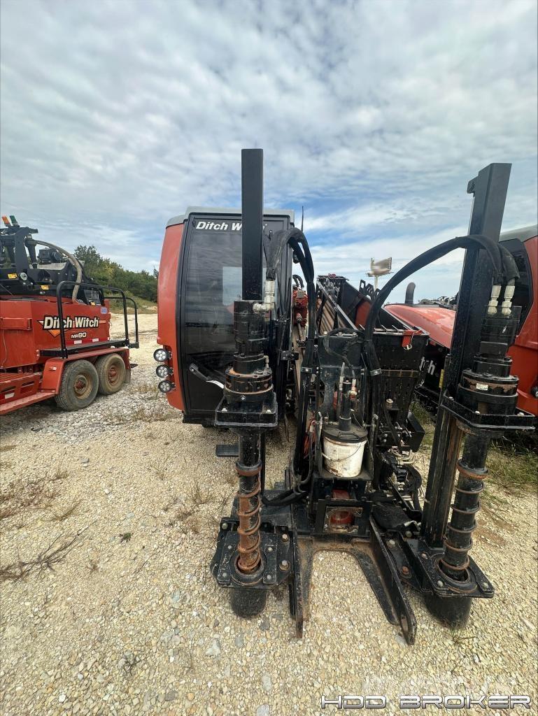 Ditch Witch AT32 Horizontali kryptinė gręžimo įranga