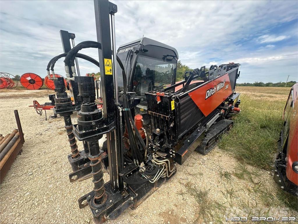 Ditch Witch AT32 Horizontali kryptinė gręžimo įranga