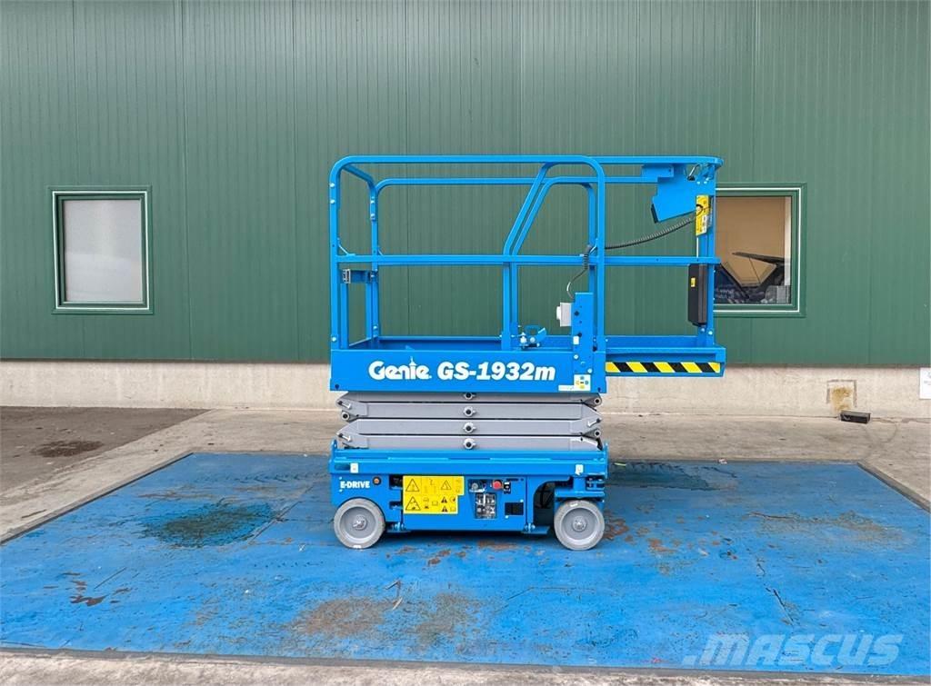 Genie GS-1932m E-Drive Žirkliniai keltuvai