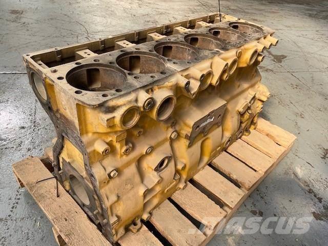 CAT C-13 Varikliai