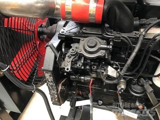 Cummins 4BT3.9 Varikliai