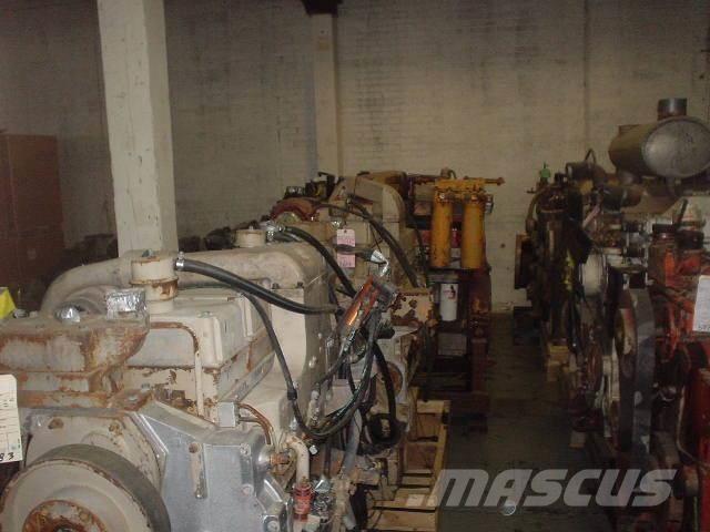 Cummins KT19 Varikliai