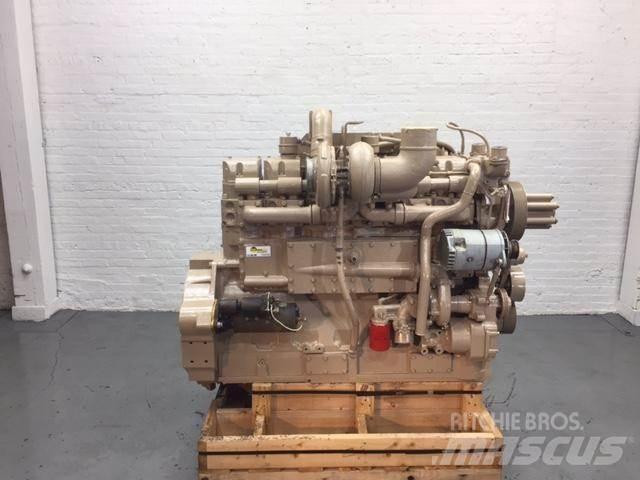 Cummins KTA19 Varikliai