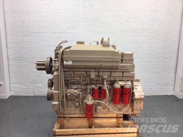 Cummins KTA19 Varikliai