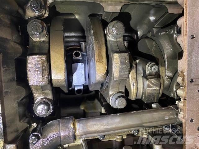 Cummins QSK19 Varikliai