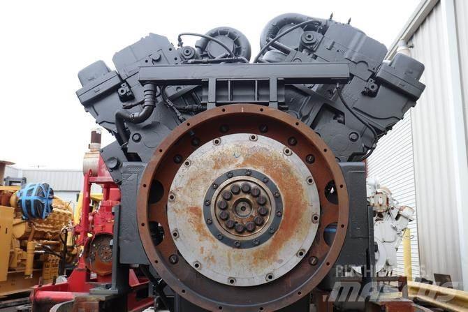Cummins QSK45 Varikliai