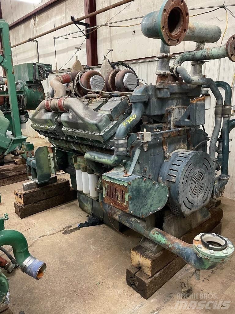 Cummins QSK45 Varikliai