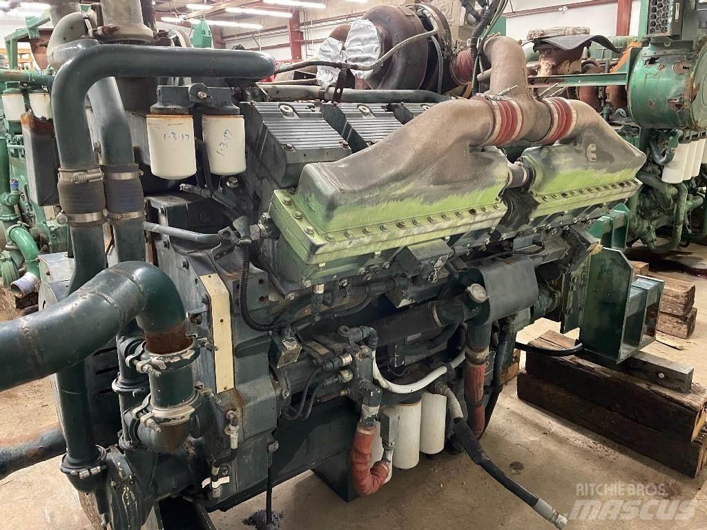 Cummins QSK45 Varikliai