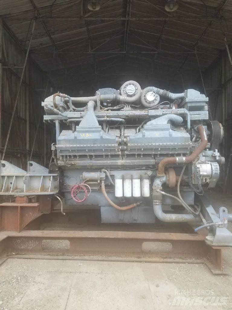Cummins QSK60 Varikliai