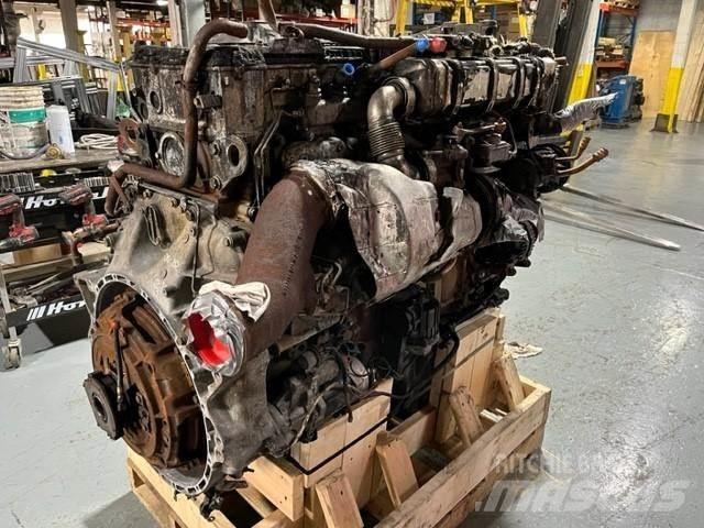 Detroit DD15 Varikliai