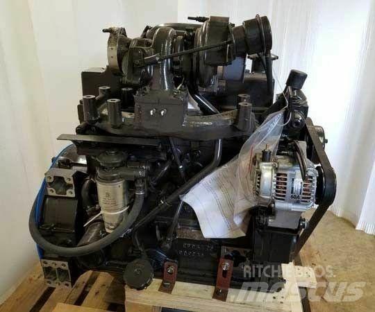 Komatsu S4D95LE-3 Varikliai