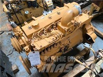 Komatsu S6D95 Varikliai