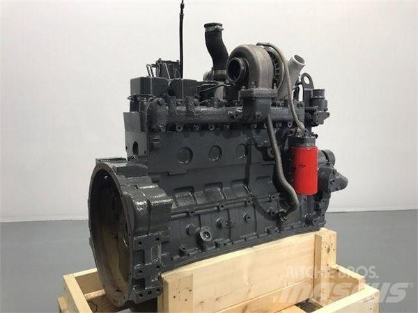 Komatsu SA6D102 Varikliai