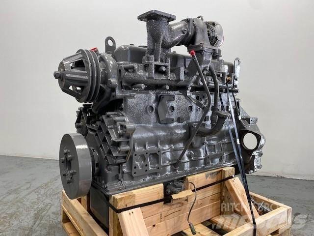 Komatsu SA6D110 Varikliai