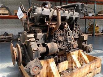 Komatsu SA6D125-2 Varikliai