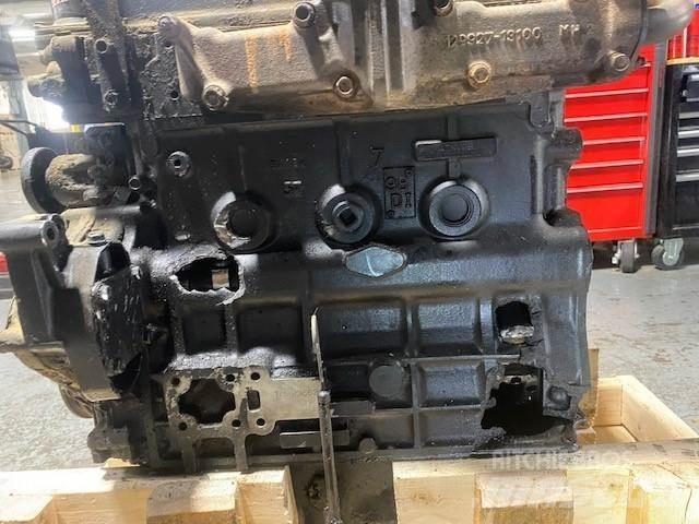 Yanmar 4TNV98 Varikliai