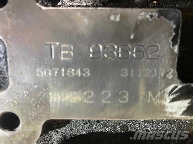 Yanmar 4TNV98 Varikliai