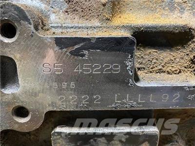 Yanmar 4TNV98-YTBL Varikliai