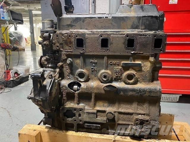 Yanmar 4TNV98-YTBL Varikliai