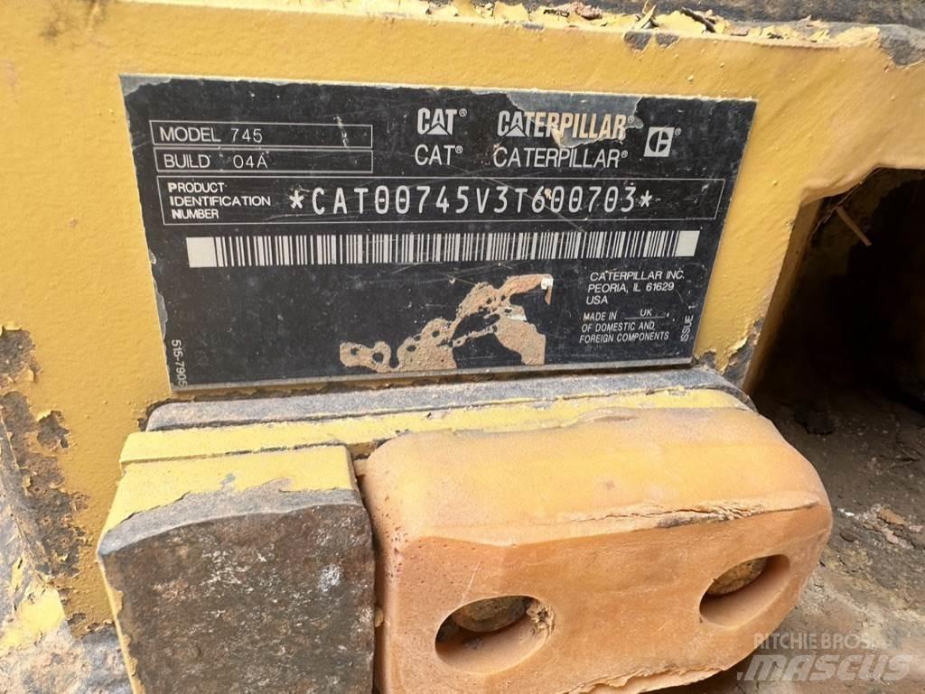 CAT 745 Karjeriniai savivarčiai