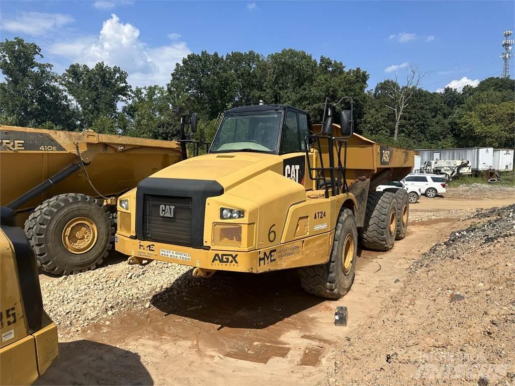 CAT 745C Karjeriniai savivarčiai