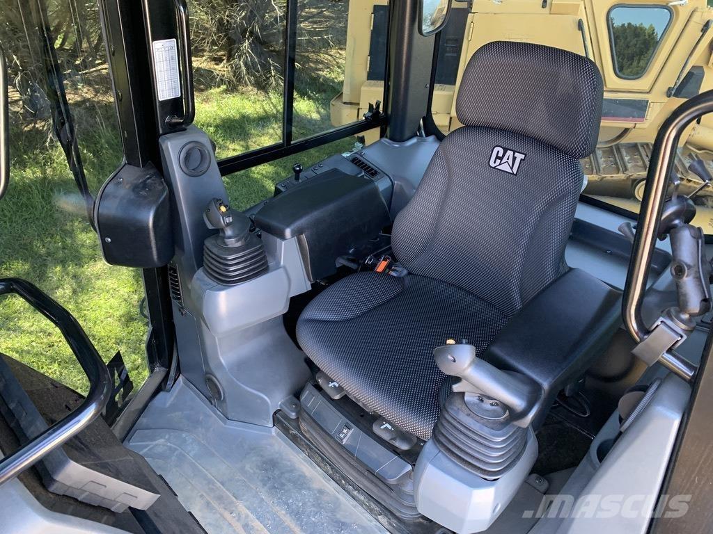 CAT D3 Statyba - Kita