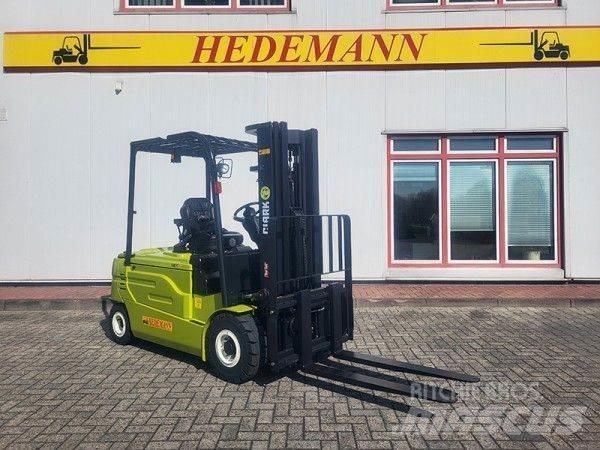 Clark GEX30L Elektriniai šakiniai krautuvai